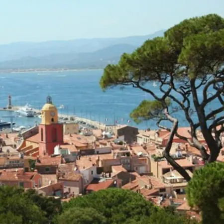 Apartment La Siesta 6 Personnes Bord De Et Piscine, Terrasse De 30m2
