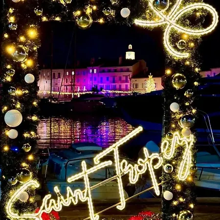 Apartment La Siesta 6 Personnes Bord De Et Piscine, Terrasse De 30m2 *