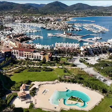 La Siesta 6 Personnes Bord De Et Piscine, Terrasse De 30m2 Daire Gassin