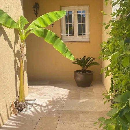La Siesta 6 Personnes Bord De Et Piscine, Terrasse De 30m2
